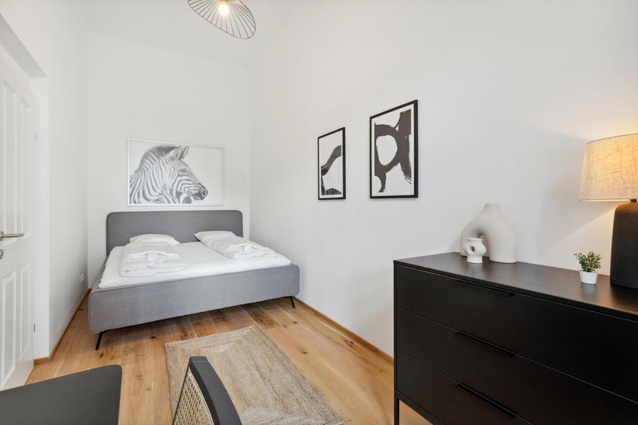 Center Wien Designer Central Modern Apartment 外观 照片