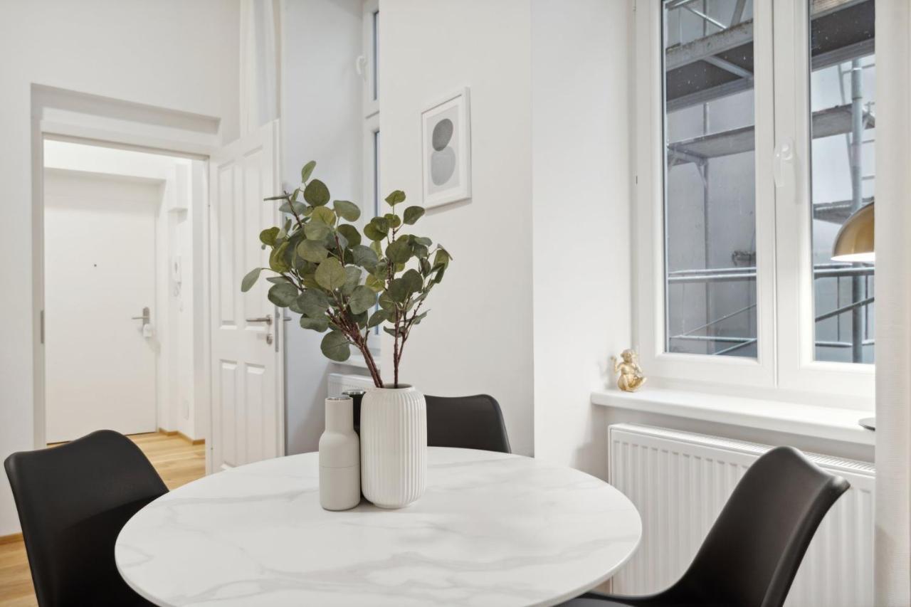 Center Wien Designer Central Modern Apartment 外观 照片