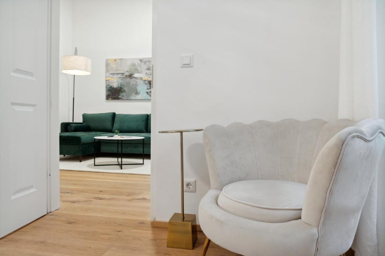 Center Wien Designer Central Modern Apartment 外观 照片