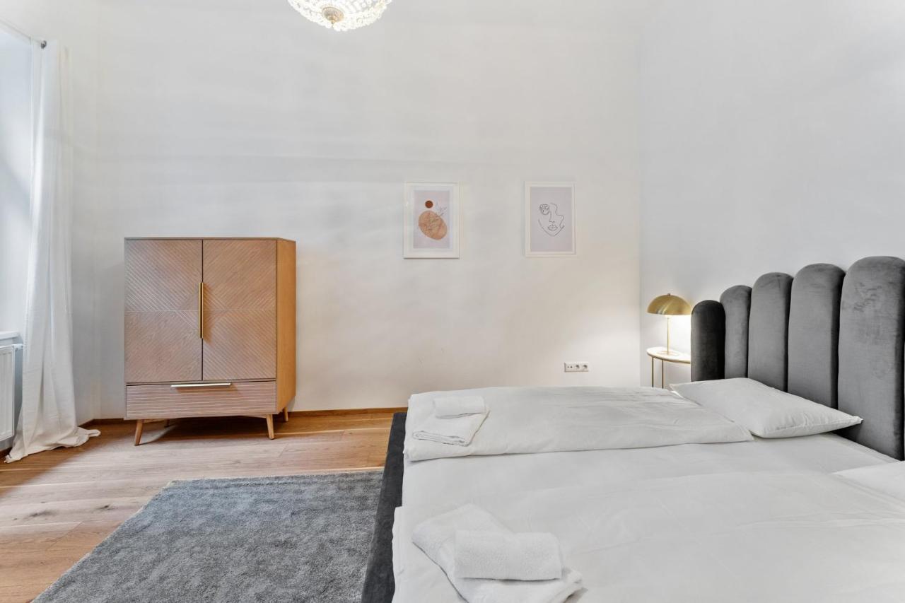 Center Wien Designer Central Modern Apartment 外观 照片