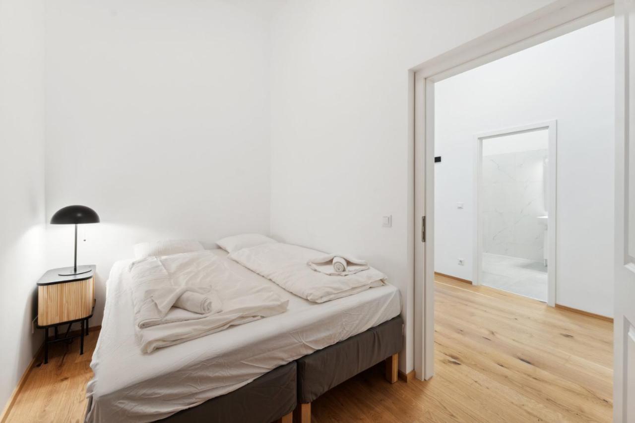 Center Wien Designer Central Modern Apartment 外观 照片